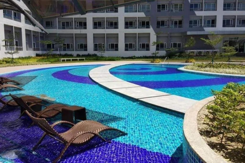 Trig Place At Grace Residence In Taguig City Manila Exterior foto
